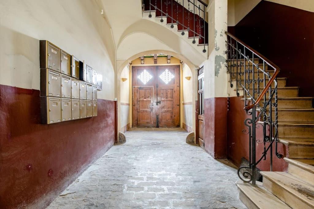 Cozy Loft Patio+Pool +Wifi Apartment Valencia Bagian luar foto